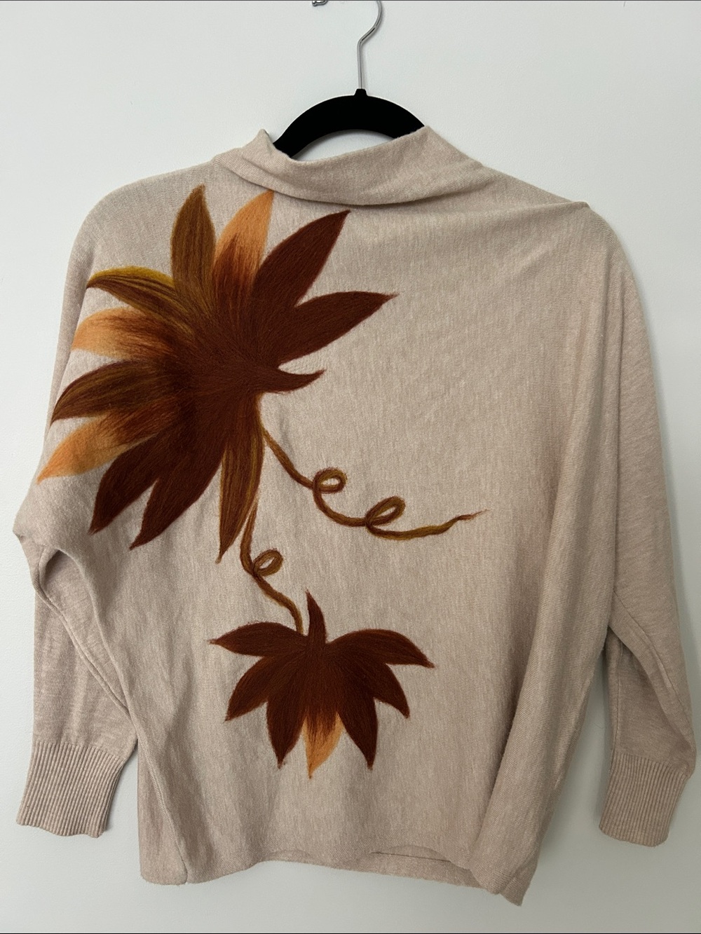 Beige Floral Turtleneck Sweater with Leaf Needle felt design